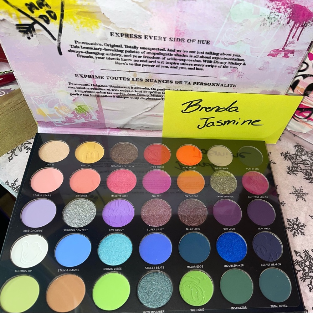Morphe Mickey Mouse pallet